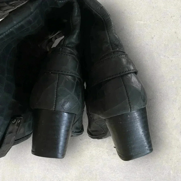 Born  Women’s  Gray Croc Embossed Leather Heeled Mid Calf Western Boots Sz 7.5 - Picture 6 of 11